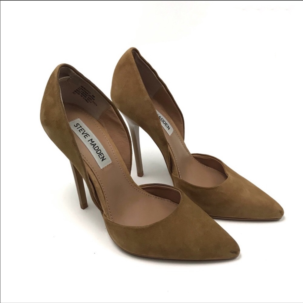 Steve Madden Suede Varcityy d’Orsay Pumps tan
